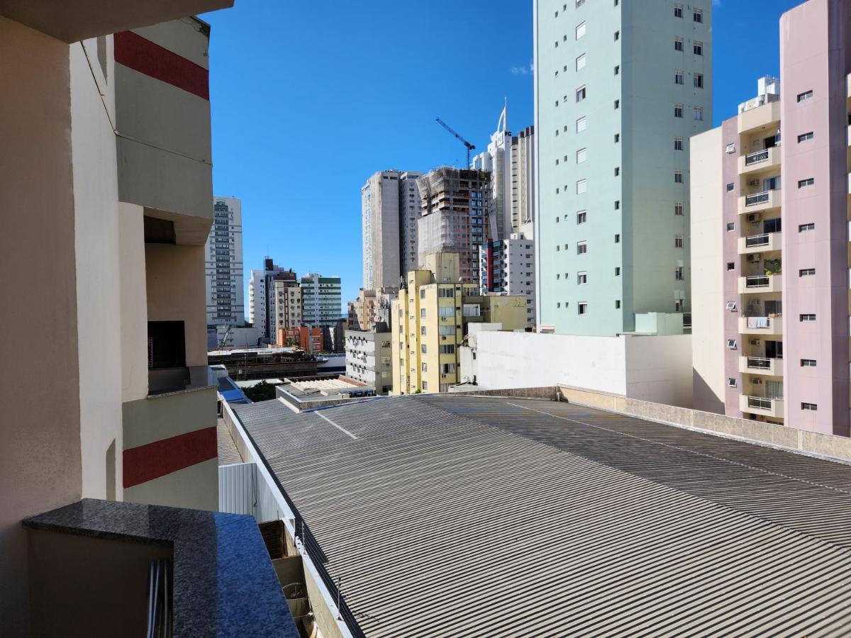 2 Quartos A 200Mts Praia Central, Garagem, Churrasqueira, Wi-Fi 90 Mbps, Pet Friendly Balneario Camboriu Ngoại thất bức ảnh