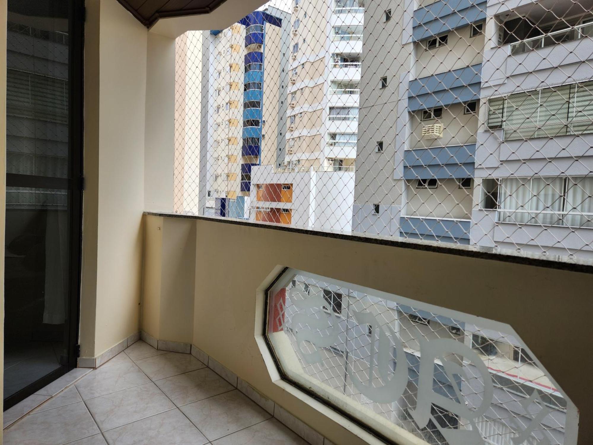 2 Quartos A 200Mts Praia Central, Garagem, Churrasqueira, Wi-Fi 90 Mbps, Pet Friendly Balneario Camboriu Phòng bức ảnh