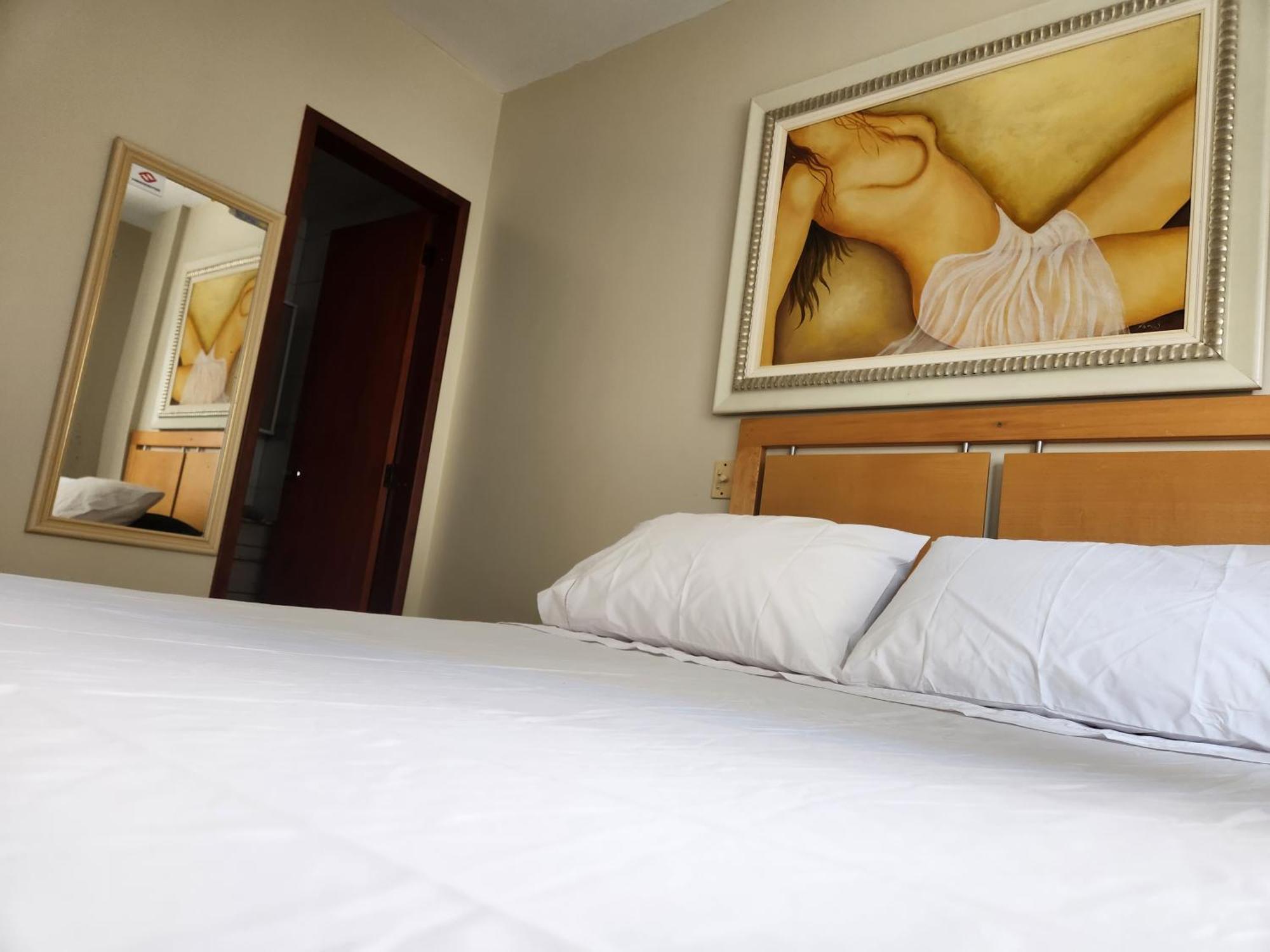 2 Quartos A 200Mts Praia Central, Garagem, Churrasqueira, Wi-Fi 90 Mbps, Pet Friendly Balneario Camboriu Phòng bức ảnh