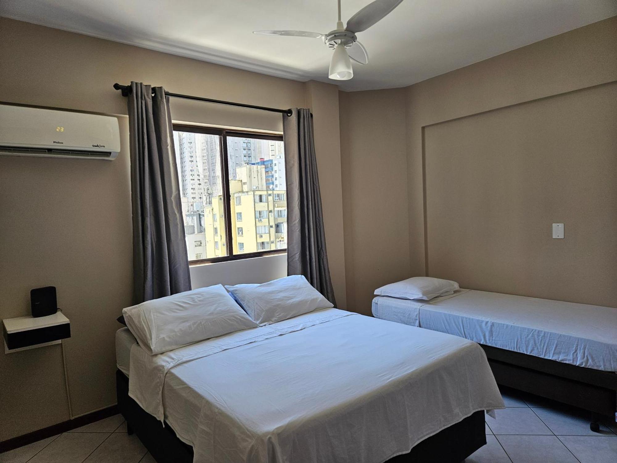 2 Quartos A 200Mts Praia Central, Garagem, Churrasqueira, Wi-Fi 90 Mbps, Pet Friendly Balneario Camboriu Ngoại thất bức ảnh