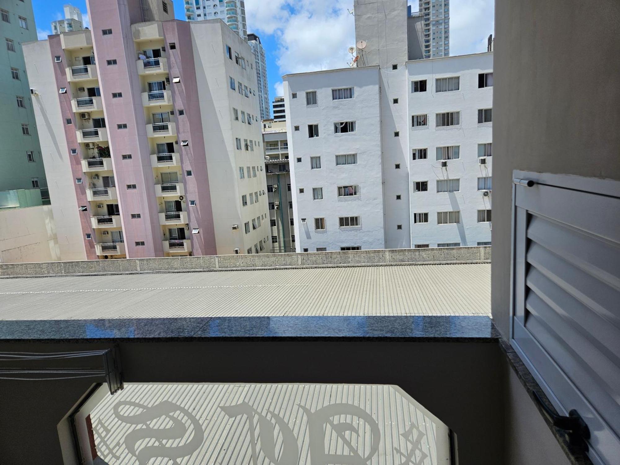 2 Quartos A 200Mts Praia Central, Garagem, Churrasqueira, Wi-Fi 90 Mbps, Pet Friendly Balneario Camboriu Ngoại thất bức ảnh
