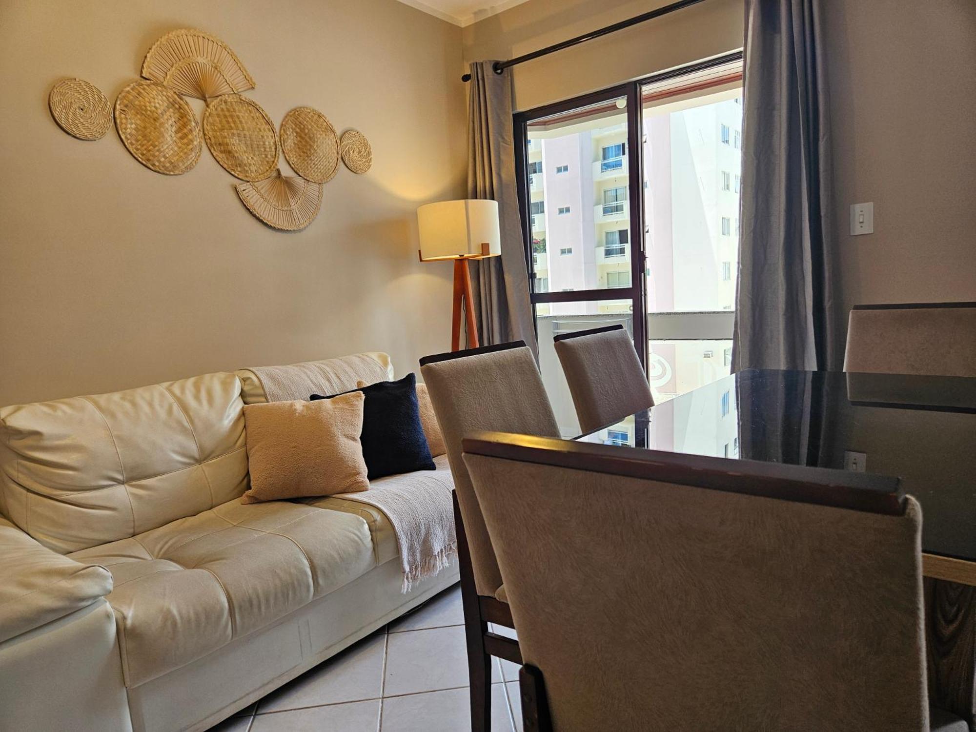 2 Quartos A 200Mts Praia Central, Garagem, Churrasqueira, Wi-Fi 90 Mbps, Pet Friendly Balneario Camboriu Ngoại thất bức ảnh