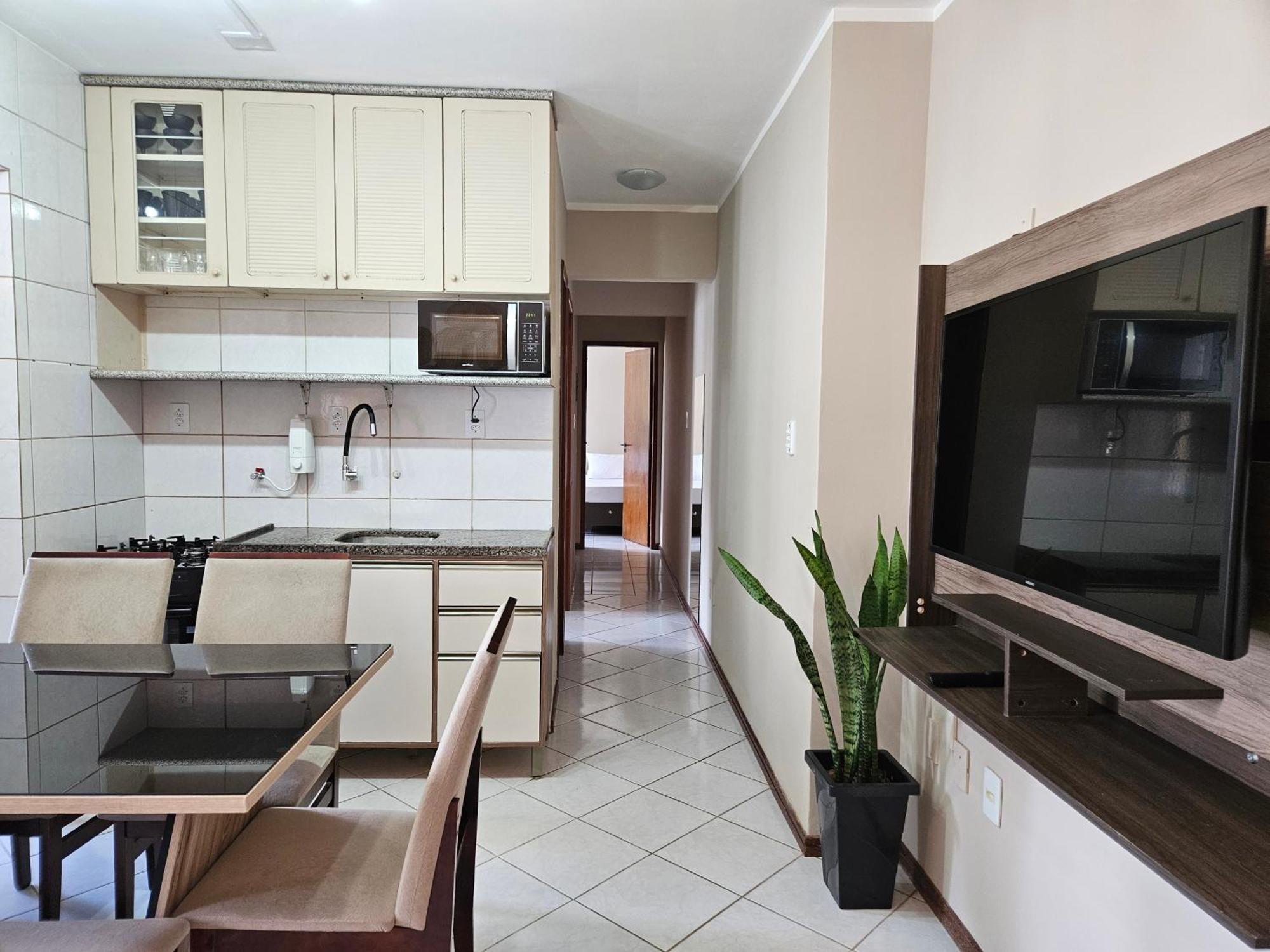 2 Quartos A 200Mts Praia Central, Garagem, Churrasqueira, Wi-Fi 90 Mbps, Pet Friendly Balneario Camboriu Ngoại thất bức ảnh
