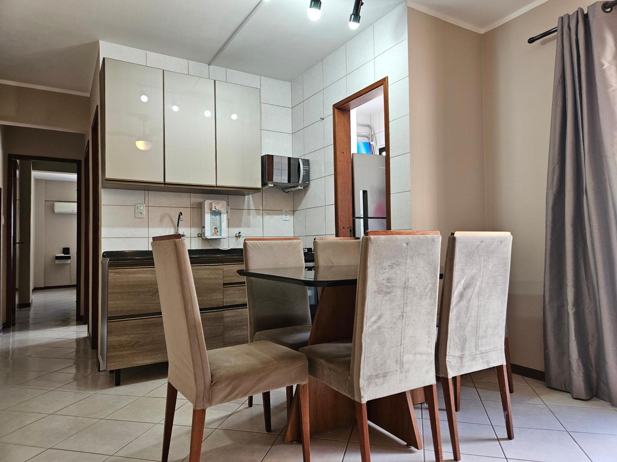 2 Quartos A 200Mts Praia Central, Garagem, Churrasqueira, Wi-Fi 90 Mbps, Pet Friendly Balneario Camboriu Ngoại thất bức ảnh